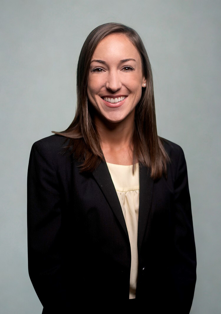 Headshot of Stephanie Campbell